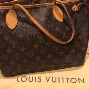 Louis Vuitton Neverfull PM Tote